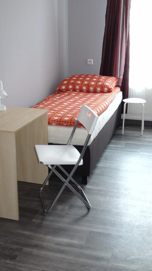 Hostel Kamienna Centrum *